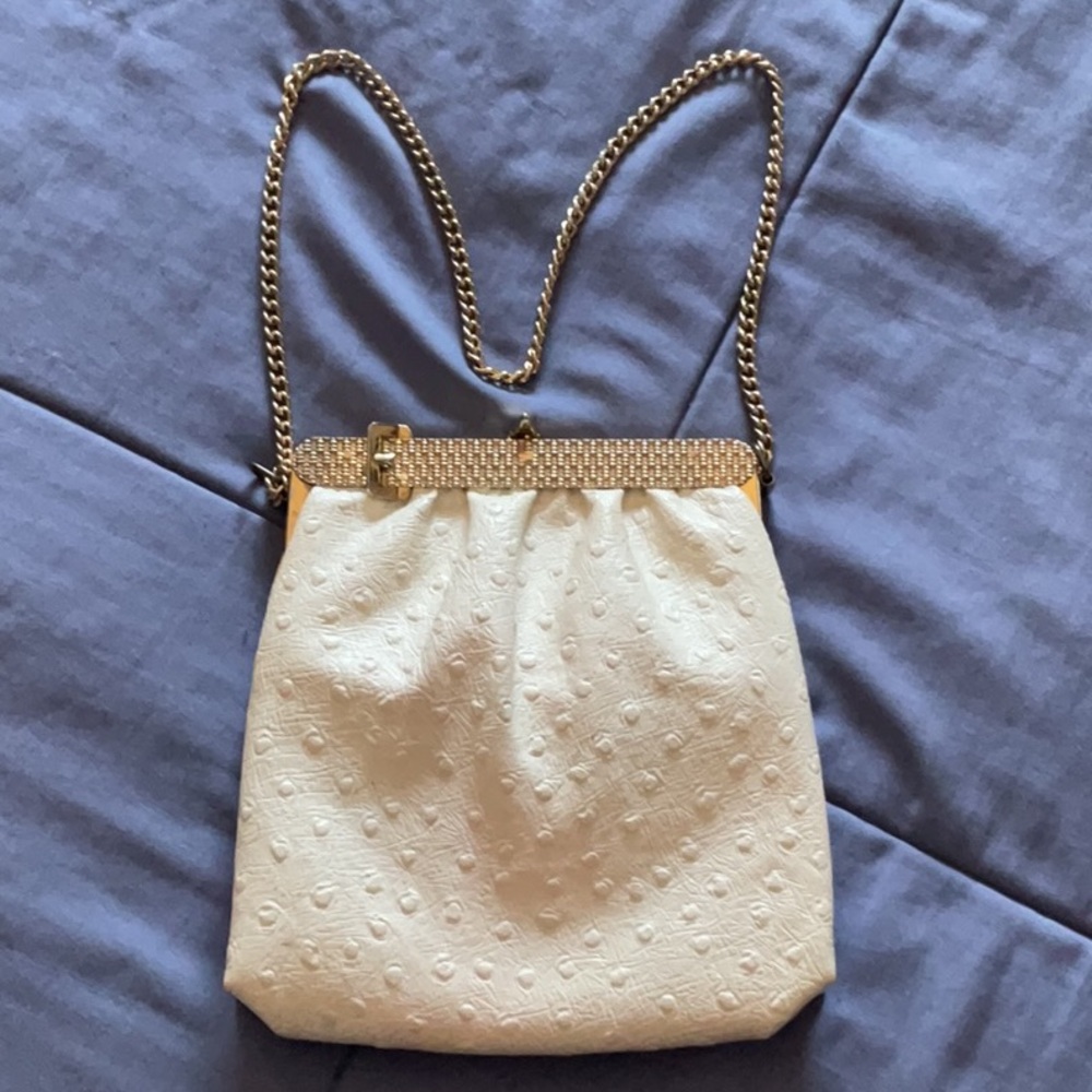 Vintage White “ostrich “ leather type dress bag coin bag antique